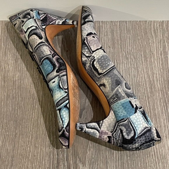 Sesto Meucci Black and Gray Flats & Loafers - Picture 5 of 7